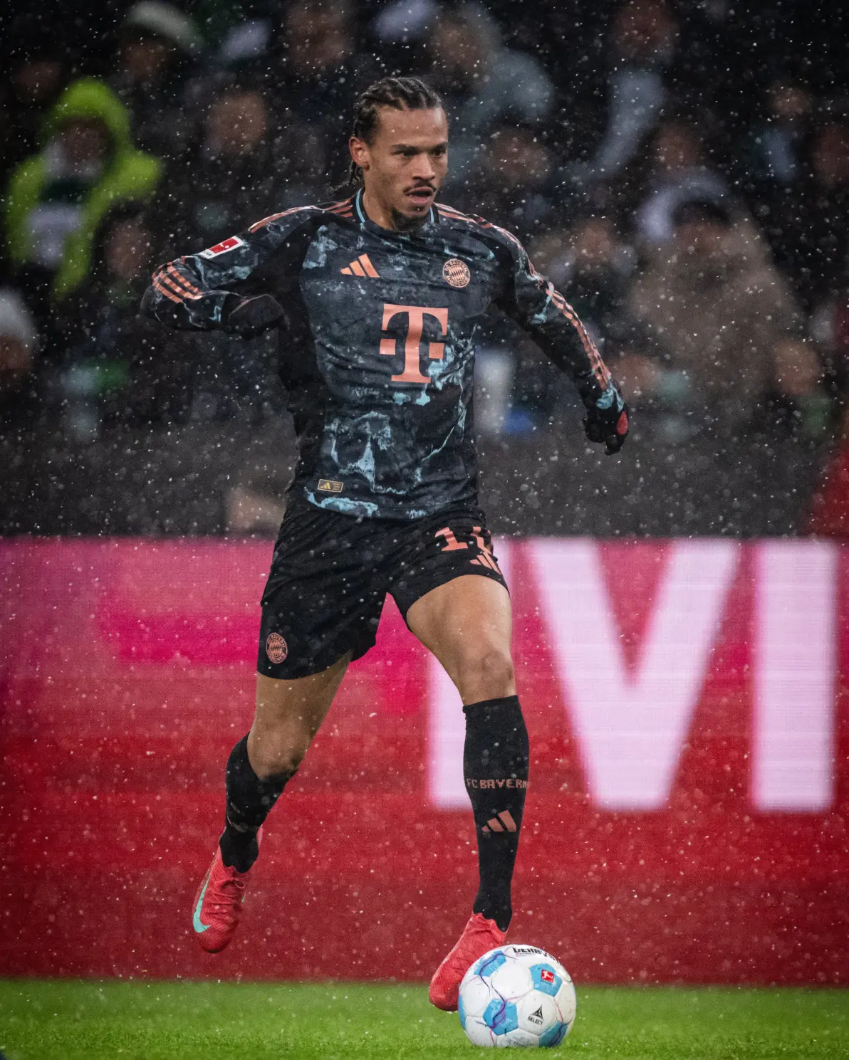 星空体育-中超赛程吃紧，门兴格拉德巴赫冲刺阶段战术微调，形势明朗，心理建设被强调的简单介绍