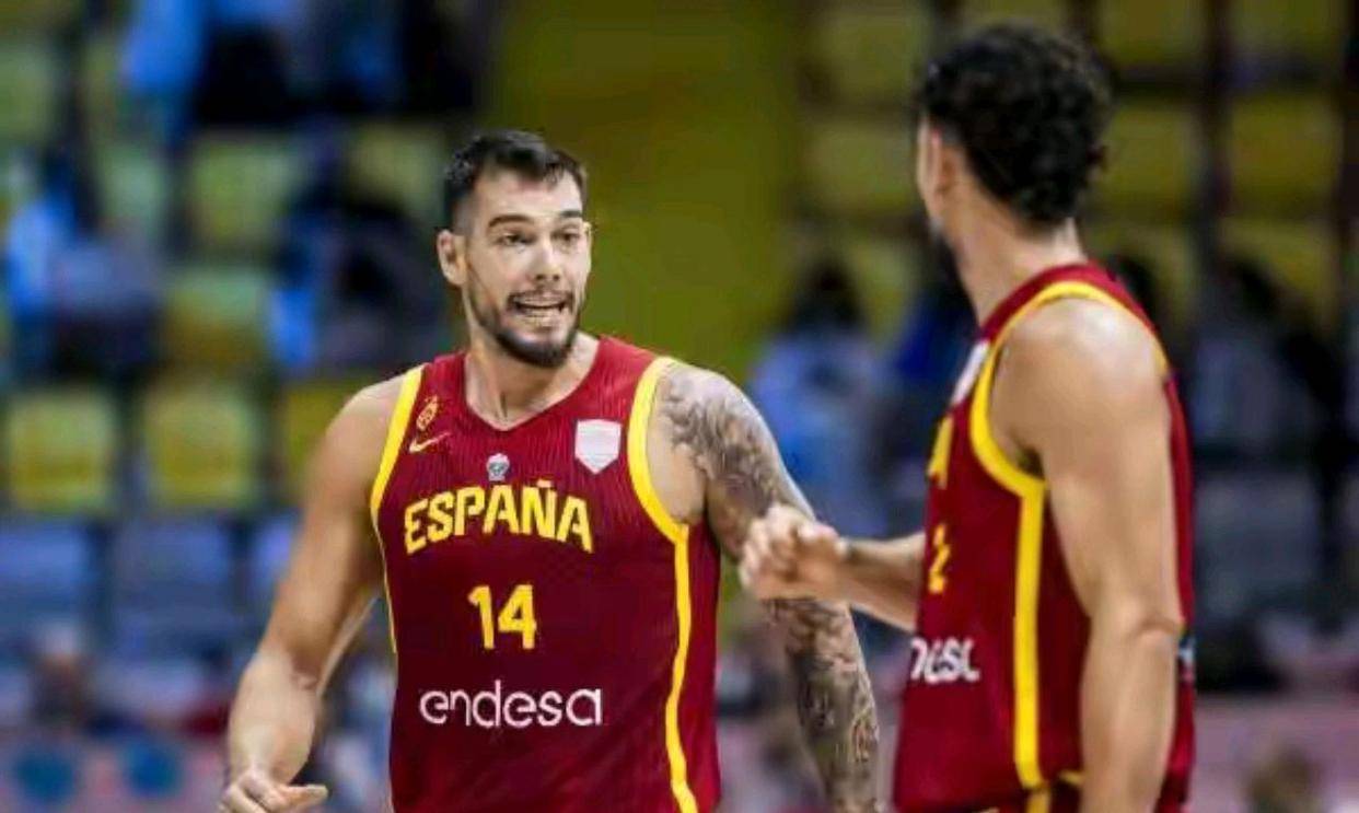 XINGKONG-赛前体能课后；西班牙国家队临场应变备战欧篮联；信心回归；年轻球员获得机会的简单介绍